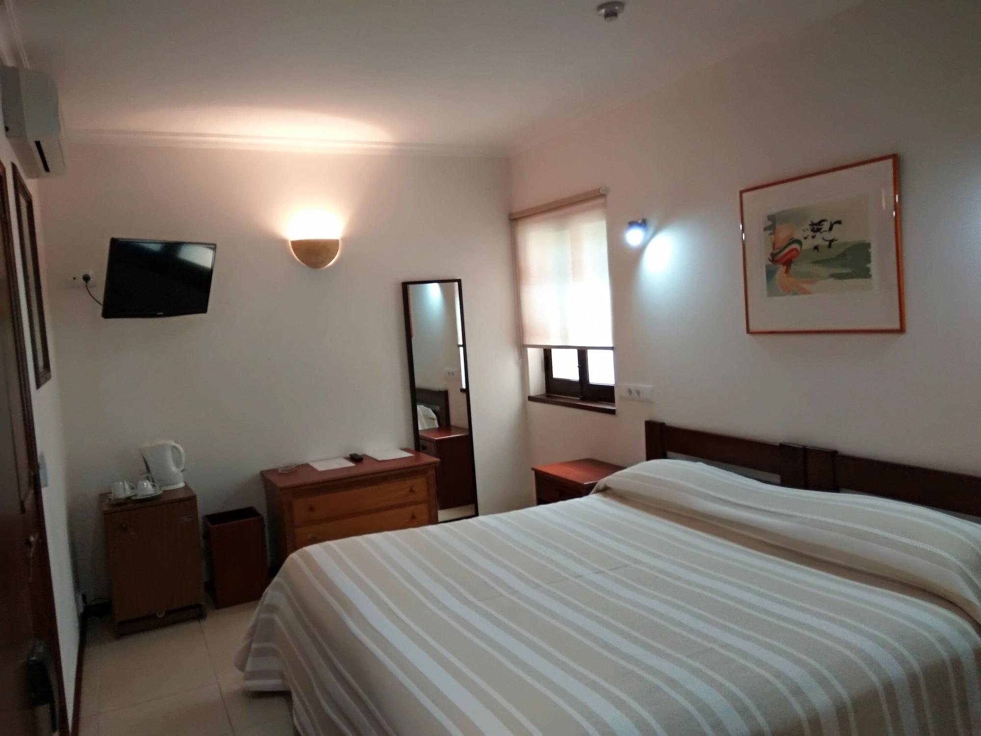 Hotel Balaia Mar Албуфейра Экстерьер фото