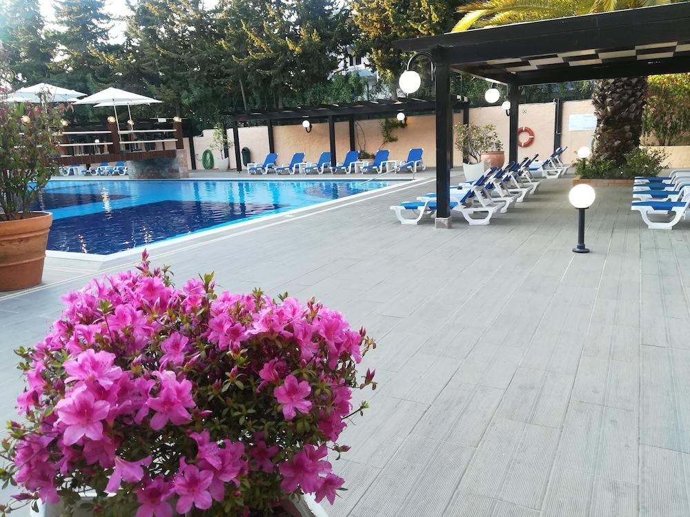 Hotel Balaia Mar Албуфейра Экстерьер фото
